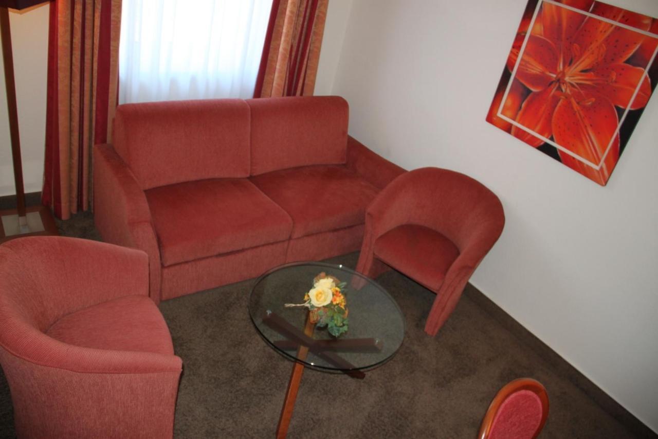 Buskes Hotel Steinfoerde Wietzendorf Habitación foto